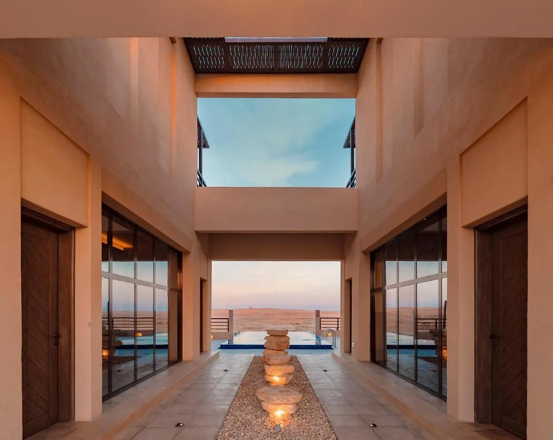 The Cliff Resort الرياض